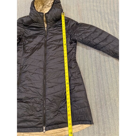 Reversible Beige & Black Hooded Puffer Coat With Zipper Closure & Pockets  Live - Picture 9 of 10